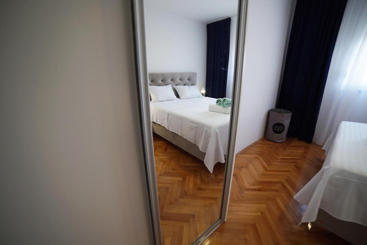 Simon'S Apartment Zadar Extérieur photo