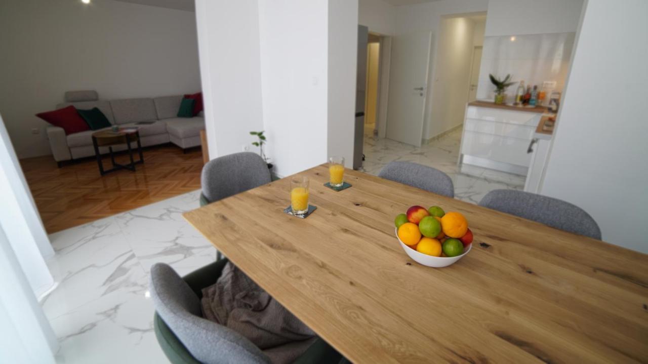 Simon'S Apartment Zadar Extérieur photo